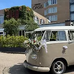 Carlton Oasis Hotel 4*