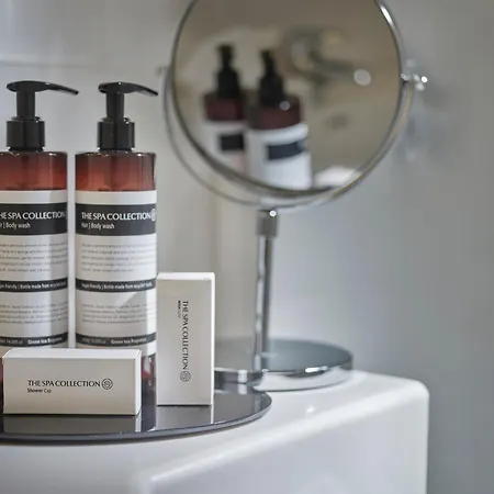 Отель Carlton Oasis Спейкениссе