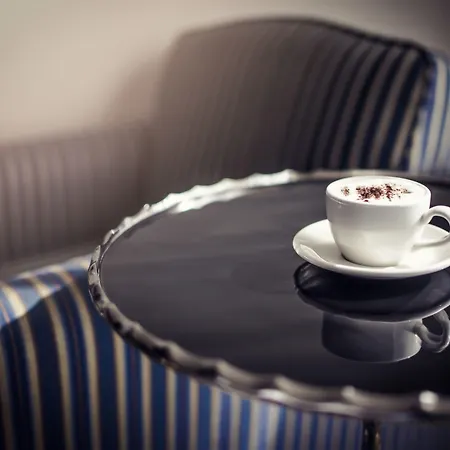 Carlton Oasis 4* Spijkenisse