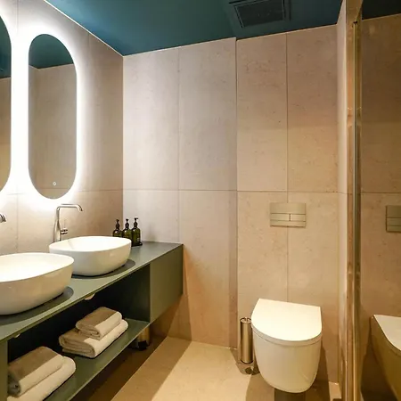 Carlton Oasis 4*