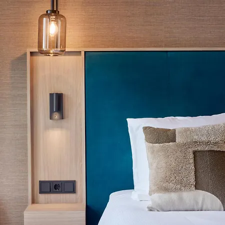 Carlton Oasis 4*