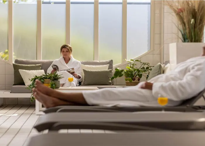 Otel Carlton Oasis 4*