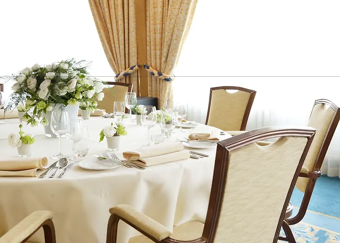 Carlton Oasis 4* 스파이크니스시