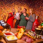 Carlton Oasis מלון 4*