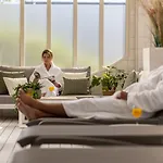 Carlton Oasis מלון ספייקניסה