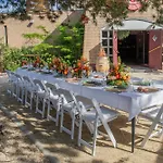 מלון Carlton Oasis 4*