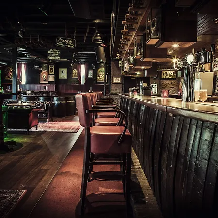 Carlton Oasis スパイケニッセ